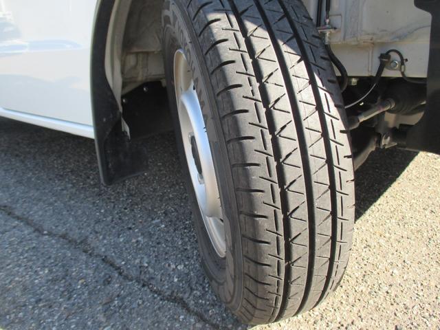 エブリイ ＰＡリミテッド　ワンオーナー　車検Ｒ８年８月　衝突軽減ブレーキ　パワーウインドウ　キーレス（26枚目）