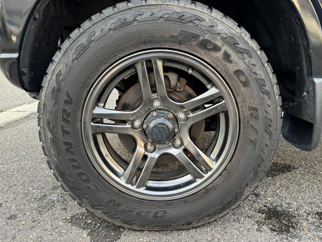 ジムニー ランドベンチャー　ワンオーナー　ターボ　５ＭＴ　ケンウッドワンセグナビ　ドライブレコーダー　バックカメラ　ＥＴＣ　モンスタースポーツハイトアップスプリング　リングイルミ付フォグランプ　フロントアンダーガーニッシュ（44枚目）