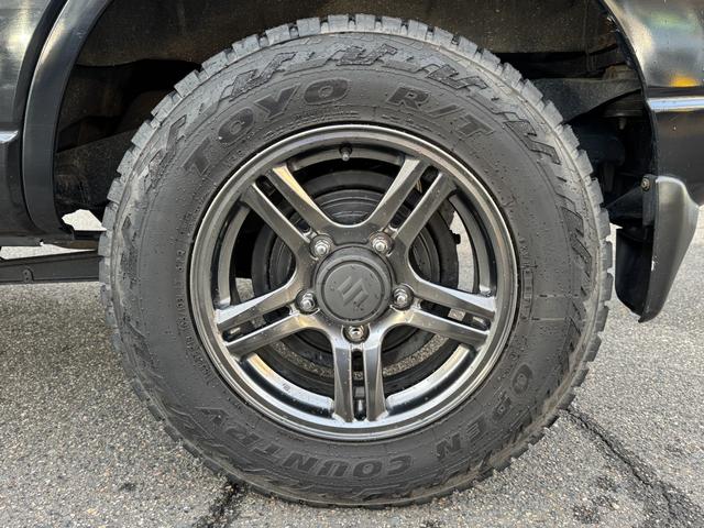 ジムニー ランドベンチャー　ワンオーナー　ターボ　５ＭＴ　ケンウッドワンセグナビ　ドライブレコーダー　バックカメラ　ＥＴＣ　モンスタースポーツハイトアップスプリング　リングイルミ付フォグランプ　フロントアンダーガーニッシュ（46枚目）