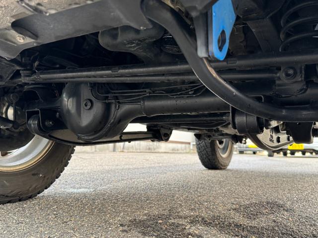 ジムニー ランドベンチャー　ワンオーナー　ターボ　５ＭＴ　ケンウッドワンセグナビ　ドライブレコーダー　バックカメラ　ＥＴＣ　モンスタースポーツハイトアップスプリング　リングイルミ付フォグランプ　フロントアンダーガーニッシュ（49枚目）