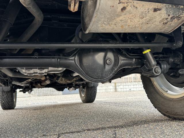 ジムニー ランドベンチャー　ワンオーナー　ターボ　５ＭＴ　ケンウッドワンセグナビ　ドライブレコーダー　バックカメラ　ＥＴＣ　モンスタースポーツハイトアップスプリング　リングイルミ付フォグランプ　フロントアンダーガーニッシュ（50枚目）