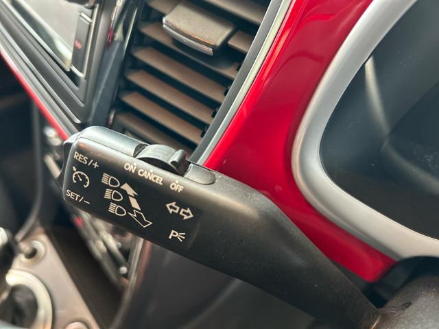ザ・ビートル デザイン　スマートキー　キーレスエントリー　カーナビ　ＴＶ　ＤＶＤ　Ｂｌｕｅｔｏｏｔｈ　バックカメラ　ドライブレコーダー　盗難防止システム　パワーステアリング　パワーウィンドウ（25枚目）