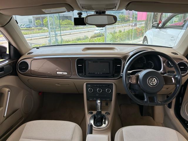 ザ・ビートル チョコ　スマートキー　カーナビ　ＣＤ　ＤＶＤ　ＴＶ　Ｂｌｕｅｔｏｏｔｈ　バックカメラ　ドライブレコーダー　盗難防止システム　ＡＢＳ　パワーウィンドウ　パワーステアリング（7枚目）