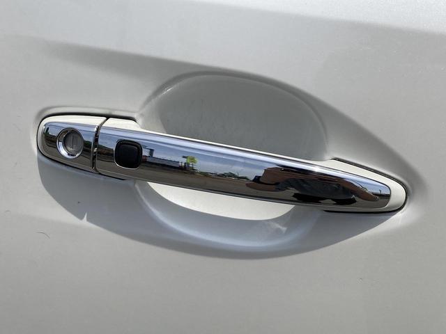 ヴェルファイア ２．４Ｚ　プラチナセレクションＩＩ　車検２年　ナビ　ＴＶ　ＨＤＤ　ＳＤ　バックカメラ　ＥＴＣ　オートエアコン　オートライト　リアモニター　両側パワースライドドア（16枚目）