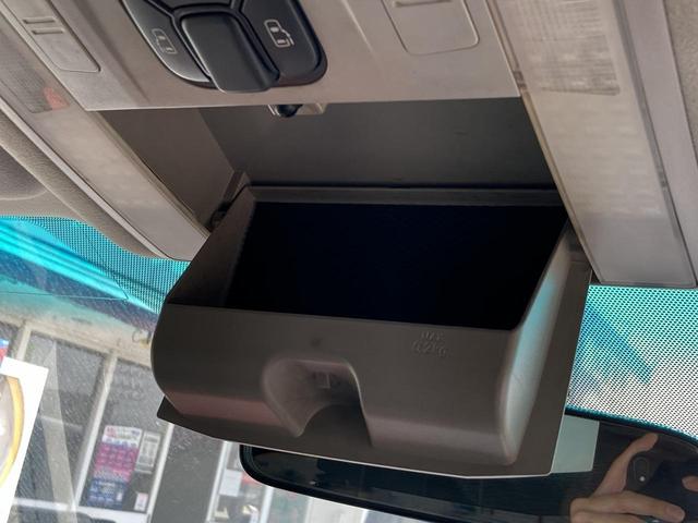 ヴェルファイア ２．４Ｚ　プラチナセレクションＩＩ　車検２年　ナビ　ＴＶ　ＨＤＤ　ＳＤ　バックカメラ　ＥＴＣ　オートエアコン　オートライト　リアモニター　両側パワースライドドア（60枚目）