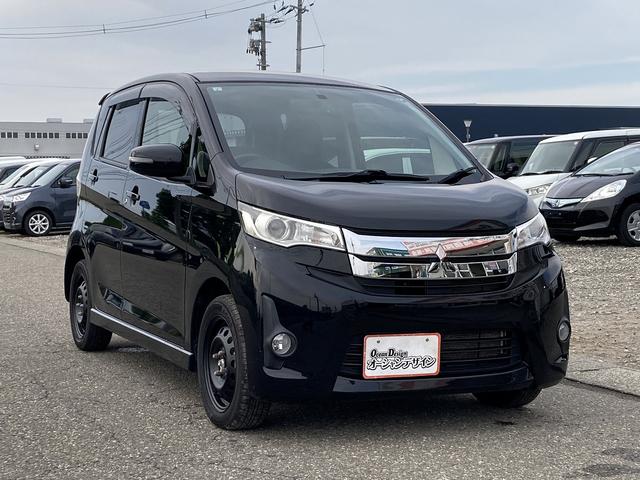 ｅＫカスタム Ｇ　４ＷＤ　車検Ｒ８／２　スマートキー　ＣＤ　バックカメラ　アイドリングストップ　シートヒーター　オートエアコン　フォグランプ（4枚目）
