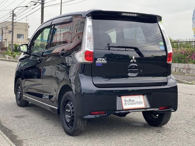 ｅＫカスタム Ｇ　４ＷＤ　車検Ｒ８／２　スマートキー　ＣＤ　バックカメラ　アイドリングストップ　シートヒーター　オートエアコン　フォグランプ（8枚目）