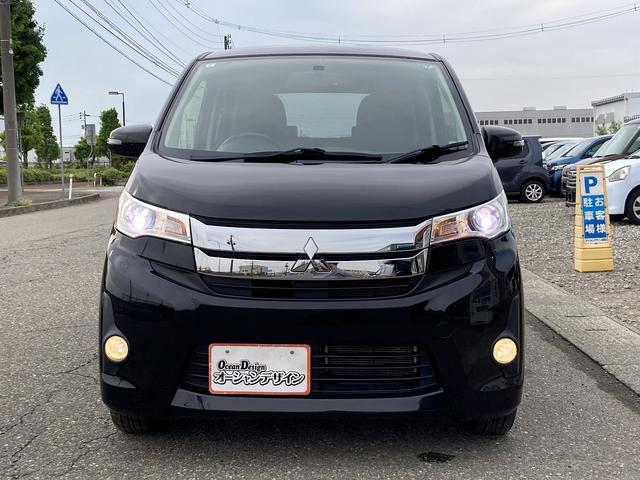 ｅＫカスタム Ｇ　４ＷＤ　車検Ｒ８／２　スマートキー　ＣＤ　バックカメラ　アイドリングストップ　シートヒーター　オートエアコン　フォグランプ（12枚目）