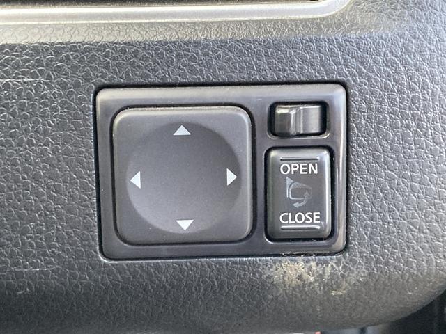セレナ ハイウェイスター　４ＷＤ　車検２年　バックカメラ　クルーズコントロール　オートライト　パワースライドドア　ＥＴＣ　スマートキー　オートエアコン（42枚目）