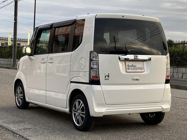 Ｎ－ＢＯＸ Ｇ　ＳＳパッケージ　車検Ｒ８／３　ナビ　Ｂｌｕｅｔｏｏｔｈ　バックカメラ　フルセグＴＶ　アイドリングストップ　ＥＴＣ　両側パワースライドドア（8枚目）
