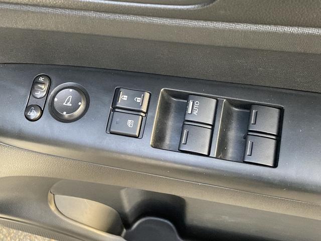 Ｎ－ＢＯＸ Ｇ　ＳＳパッケージ　車検Ｒ８／３　ナビ　Ｂｌｕｅｔｏｏｔｈ　バックカメラ　フルセグＴＶ　アイドリングストップ　ＥＴＣ　両側パワースライドドア（19枚目）