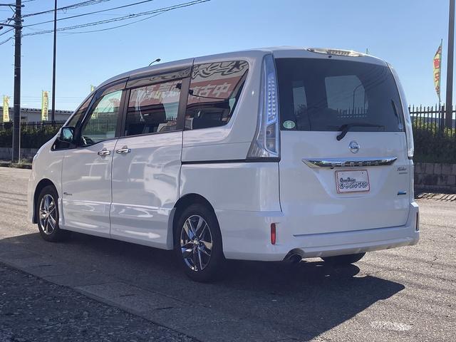 セレナ ライダー　Ｓ－ハイブリッド　車検Ｒ８／９　ナビ　Ｂｌｕｅｔｏｏｔｈ　バックカメラ　フルセグＴＶ　リアモニター　パワースライドドア　ＥＴＣ　オートライト（8枚目）