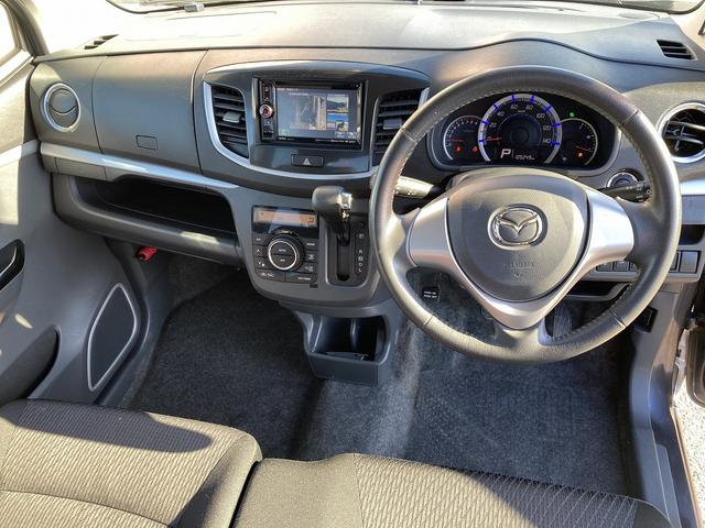フレアカスタムスタイル ＸＳ　４ＷＤ　車検２年　ナビ　Ｂｌｕｅｔｏｏｔｈ　バックカメラ　ワンセグＴＶ　衝突被害軽減ブレーキ　シートヒーター　オートエアコン（16枚目）