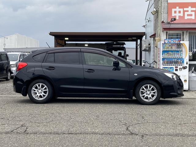 インプレッサスポーツ １．６ｉ－Ｌ　４ＷＤ　車検２年　スマートキー　アイドリングストップ　横滑り防止装置　ＥＴＣ　フロントフォグランプ　オートエアコン　ＨＩＤ（5枚目）