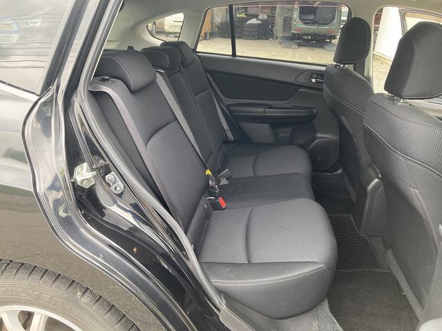 インプレッサスポーツ １．６ｉ－Ｌ　４ＷＤ　車検２年　スマートキー　アイドリングストップ　横滑り防止装置　ＥＴＣ　フロントフォグランプ　オートエアコン　ＨＩＤ（25枚目）