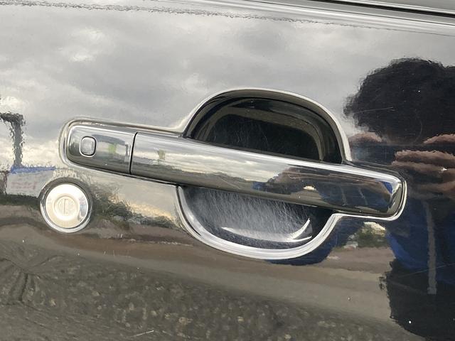 デイズ Ｘ　４ＷＤ　車検Ｒ８／１０　ナビ　Ｂｌｕｅｔｏｏｔｈ　バックカメラ　サイドカメラ　シートヒーター　ＥＴＣ　アイドリングストップ（14枚目）