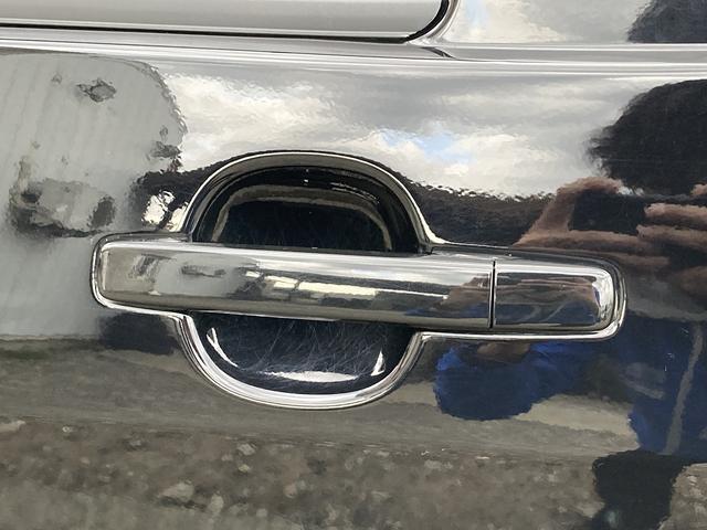 デイズ Ｘ　４ＷＤ　車検Ｒ８／１０　ナビ　Ｂｌｕｅｔｏｏｔｈ　バックカメラ　サイドカメラ　シートヒーター　ＥＴＣ　アイドリングストップ（17枚目）