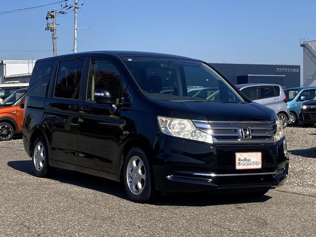 ステップワゴン G Eセレクション 車検2年 ナビ Bluetooth TV アイドリングストップ オートライト リアモニター 両側パワースライドドア ETC(3枚目)