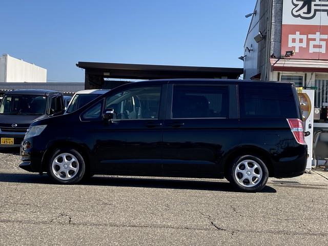 ステップワゴン G Eセレクション 車検2年 ナビ Bluetooth TV アイドリングストップ オートライト リアモニター 両側パワースライドドア ETC(9枚目)