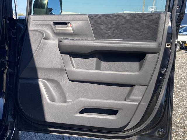 ステップワゴン G Eセレクション 車検2年 ナビ Bluetooth TV アイドリングストップ オートライト リアモニター 両側パワースライドドア ETC(19枚目)