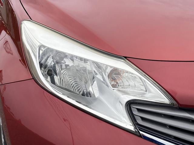 ノート Ｘ　ＦＯＵＲ　４ＷＤ　車検２年　ナビ　バックカメラ　Ｂｌｕｅｔｏｏｔｈ　ＴＶ　スマートキー　ドライブレコーダー　エンジンスターター　アルミ（10枚目）