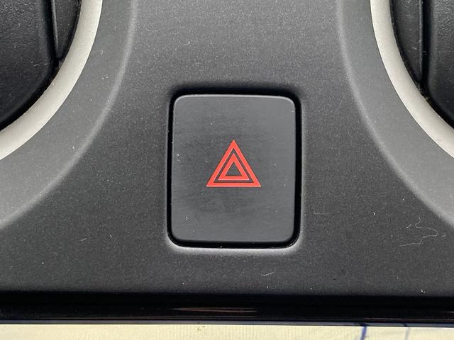 ノート Ｘ　ＦＯＵＲ　４ＷＤ　車検２年　ナビ　バックカメラ　Ｂｌｕｅｔｏｏｔｈ　ＴＶ　スマートキー　ドライブレコーダー　エンジンスターター　アルミ（34枚目）