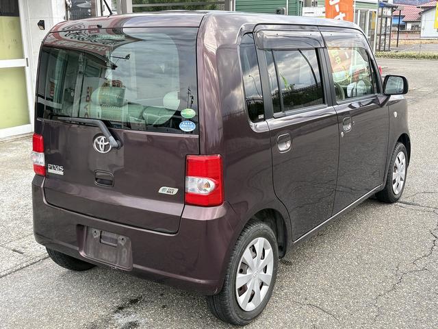 ピクシススペース Ｘ　４ＷＤ　車検２年　スマートキー　ＣＤ（6枚目）