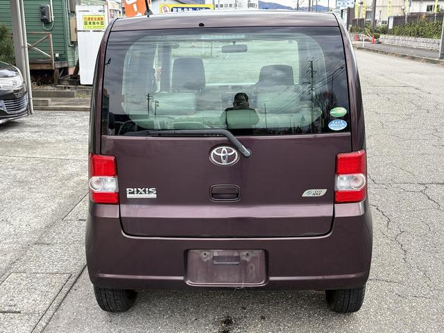 ピクシススペース Ｘ　４ＷＤ　車検２年　スマートキー　ＣＤ（7枚目）