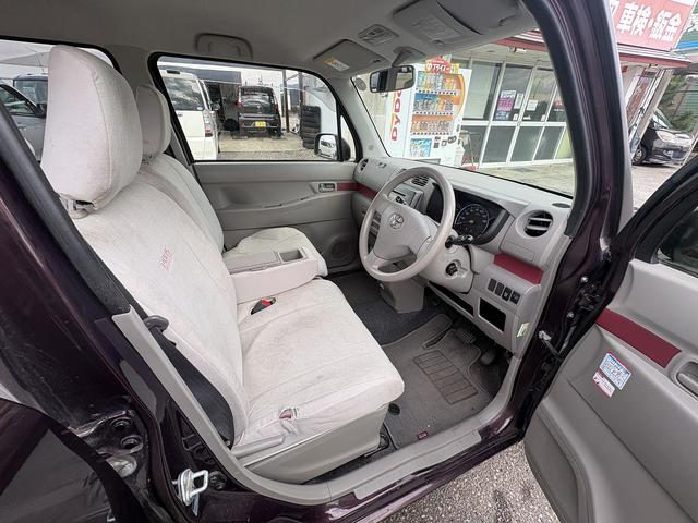 ピクシススペース Ｘ　４ＷＤ　車検２年　スマートキー　ＣＤ（13枚目）