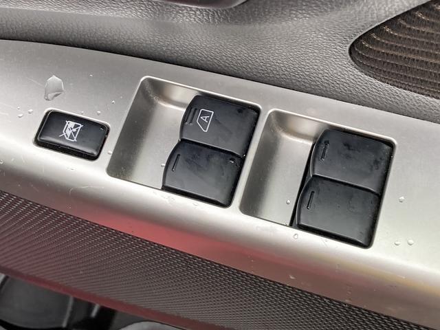 �[�Ԏ��͎ԓ��N���[�j���O���s�����S���Ă���肢�������܂��B