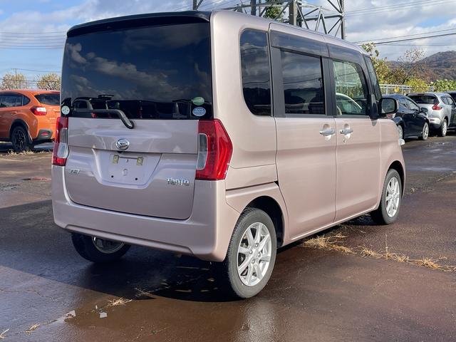 タント Ｘターボ　ＳＡ　４ＷＤ　車検２年　ナビ　バックカメラ　Ｂｌｕｅｔｏｏｔｈ　ＤＶＤ　ＵＳＢ　両側スライドドア　衝突被害軽減ブレーキ　ＥＴＣ（4枚目）