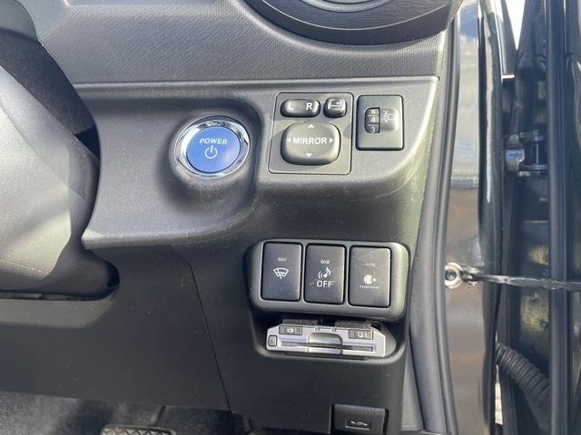 アクア Ｓ　車検２年　ナビ　バックカメラ　Ｂｌｕｅｔｏｏｔｈ　フルセグＴＶ　ＥＴＣ　オートエアコン　スマートキー　アイドリングストップ（10枚目）