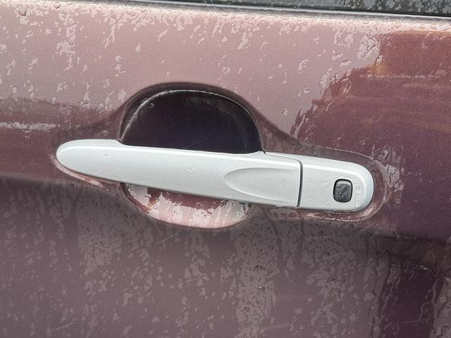 �[�Ԏ��͎ԓ��N���[�j���O���s�����S���Ă���肢�������܂��B