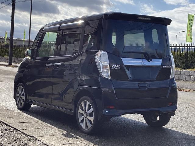 ご来店されたお客様に詳しくお話をさせて頂くために、「修復歴の有無」「不具合箇所の確認」「セールスポイント」等のご案内を行っておりますので、より安心してお乗りいただけるお車となります。