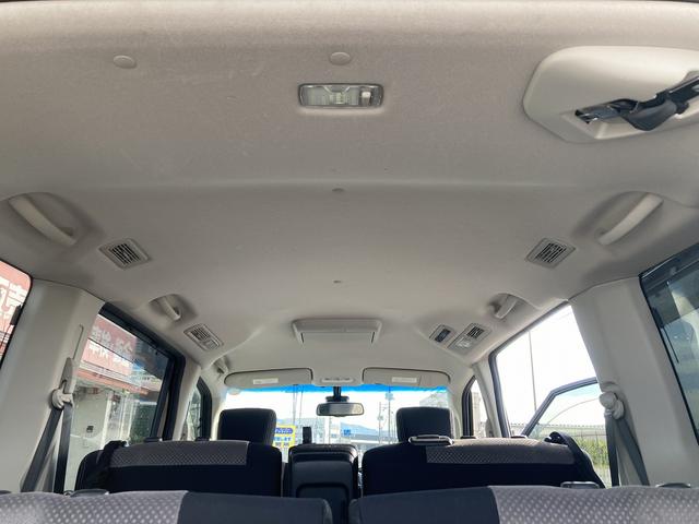 ご来店されたお客様に詳しくお話をさせて頂くために、「修復歴の有無」「不具合箇所の確認」「セールスポイント」等のご案内を行っておりますので、より安心してお乗りいただけるお車となります。