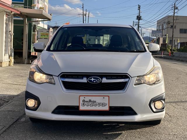 インプレッサスポーツ ２．０ｉアイサイト　４ＷＤ　車検２年　パドルシフト　クルーズコントロール　キーレス　オートエアコン　アイドリングストップ　横滑り防止装置　アルミ（12枚目）