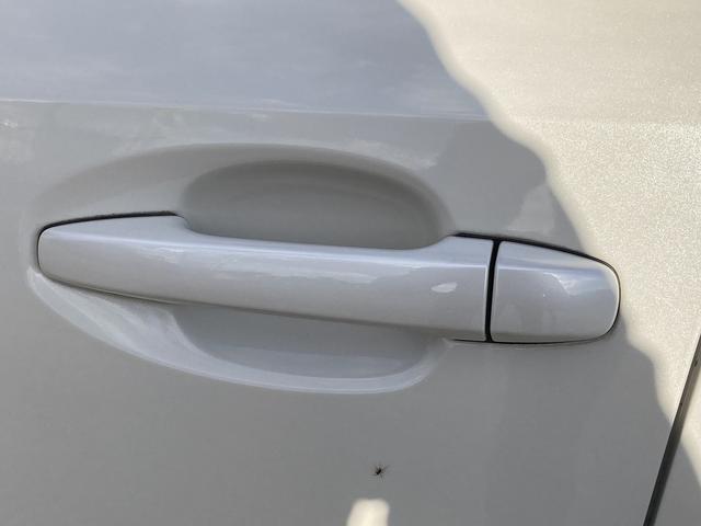 インプレッサスポーツ ２．０ｉアイサイト　４ＷＤ　車検２年　パドルシフト　クルーズコントロール　キーレス　オートエアコン　アイドリングストップ　横滑り防止装置　アルミ（16枚目）