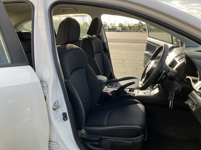 インプレッサスポーツ ２．０ｉアイサイト　４ＷＤ　車検２年　パドルシフト　クルーズコントロール　キーレス　オートエアコン　アイドリングストップ　横滑り防止装置　アルミ（22枚目）