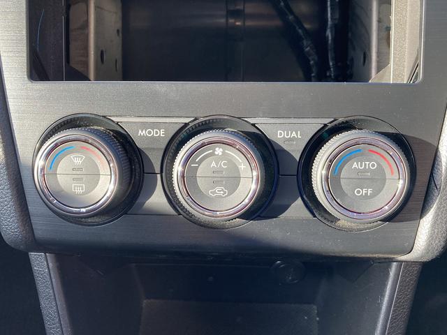 インプレッサスポーツ ２．０ｉアイサイト　４ＷＤ　車検２年　パドルシフト　クルーズコントロール　キーレス　オートエアコン　アイドリングストップ　横滑り防止装置　アルミ（35枚目）