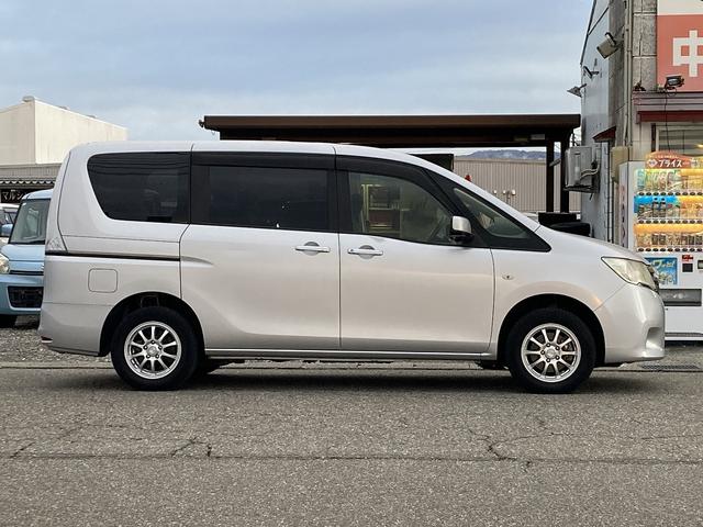 セレナ 20S 自社 ローン 車検2年 ナビ バックカメラ Bluetooth付き オートエアコン オートライト フリップダウン キーレス アルミ クルーズコントロール(8枚目)