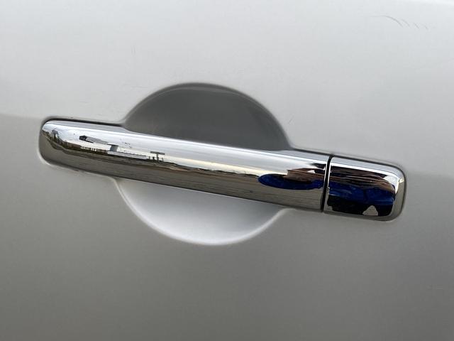 セレナ 20S 自社 ローン 車検2年 ナビ バックカメラ Bluetooth付き オートエアコン オートライト フリップダウン キーレス アルミ クルーズコントロール(18枚目)