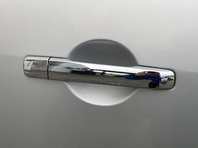 セレナ 20S 自社 ローン 車検2年 ナビ バックカメラ Bluetooth付き オートエアコン オートライト フリップダウン キーレス アルミ クルーズコントロール(19枚目)