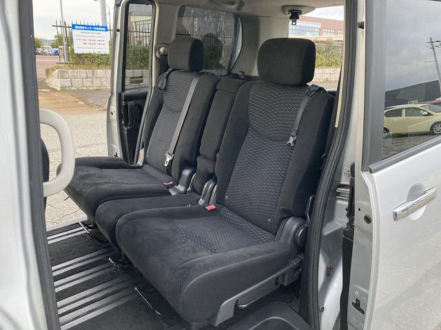 セレナ 20S 自社 ローン 車検2年 ナビ バックカメラ Bluetooth付き オートエアコン オートライト フリップダウン キーレス アルミ クルーズコントロール(28枚目)