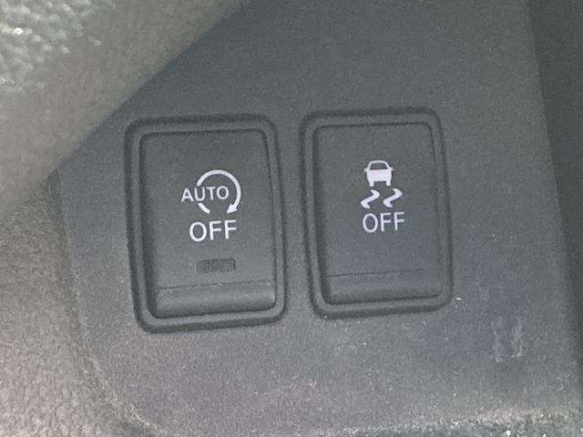 セレナ ハイウェイスター　Ｖセレクション＋セーフティＩＩ　車検２年　ナビ　Ｂｌｕｅｔｏｏｔｈ付き　バックカメラ　全方位カメラ　クルーズコントロール　フリップダウン　レーンキープアシスト　アイドリングストップ　ＥＴＣ　横滑り防止装置（50枚目）