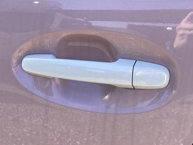 パッソ プラスハナ　車検２年　ナビ　Ｂｌｕｅｔｏｏｔｈ付き　バックカメラ　ＥＴＣ　オートエアコン　フォグランプ　横滑り防止装置　キーレス　パワステ　ベンチシート（18枚目）