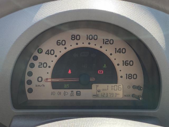 パッソ プラスハナ　車検２年　ナビ　Ｂｌｕｅｔｏｏｔｈ付き　バックカメラ　ＥＴＣ　オートエアコン　フォグランプ　横滑り防止装置　キーレス　パワステ　ベンチシート（36枚目）