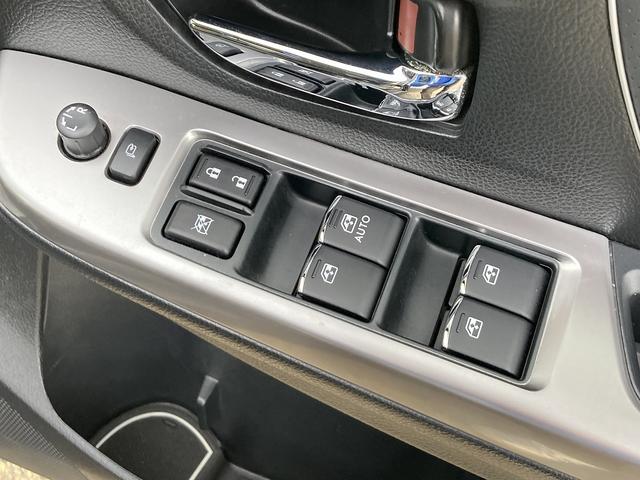 インプレッサスポーツ 1.6i-S 車検2年 ナビ Bluetooth付き バックカメラ オートエアコン 横滑り防止装置 アイドリングストップ スマートキー プッシュスタート アルミ フォグランプ(19枚目)