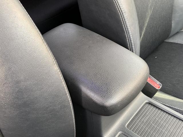 インプレッサスポーツ 1.6i-S 車検2年 ナビ Bluetooth付き バックカメラ オートエアコン 横滑り防止装置 アイドリングストップ スマートキー プッシュスタート アルミ フォグランプ(47枚目)