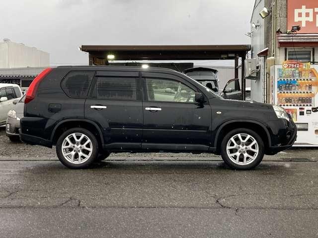 �����߂̂������A�����X���҂����Ă���܂��B