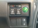 アブソルート・Ｘホンダセンシング　車検整備付　アイドリングストップ　クルーズコントロール　両側電動スライドドア　３列シート　ウォークスルー　バックカメラ　スマートキー（46枚目）